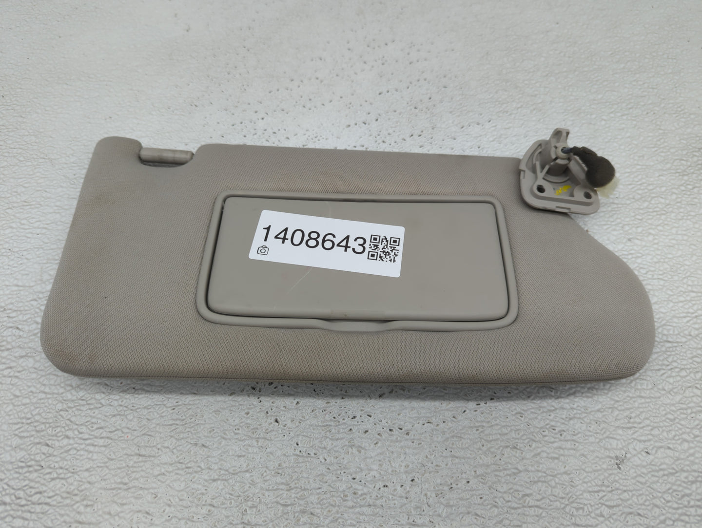 2013-2018 Nissan Altima Sun Visor Shade Replacement Passenger Right Mirror Fits Fits 2013 2014 2015 2016 2017 2018 OEM Used 