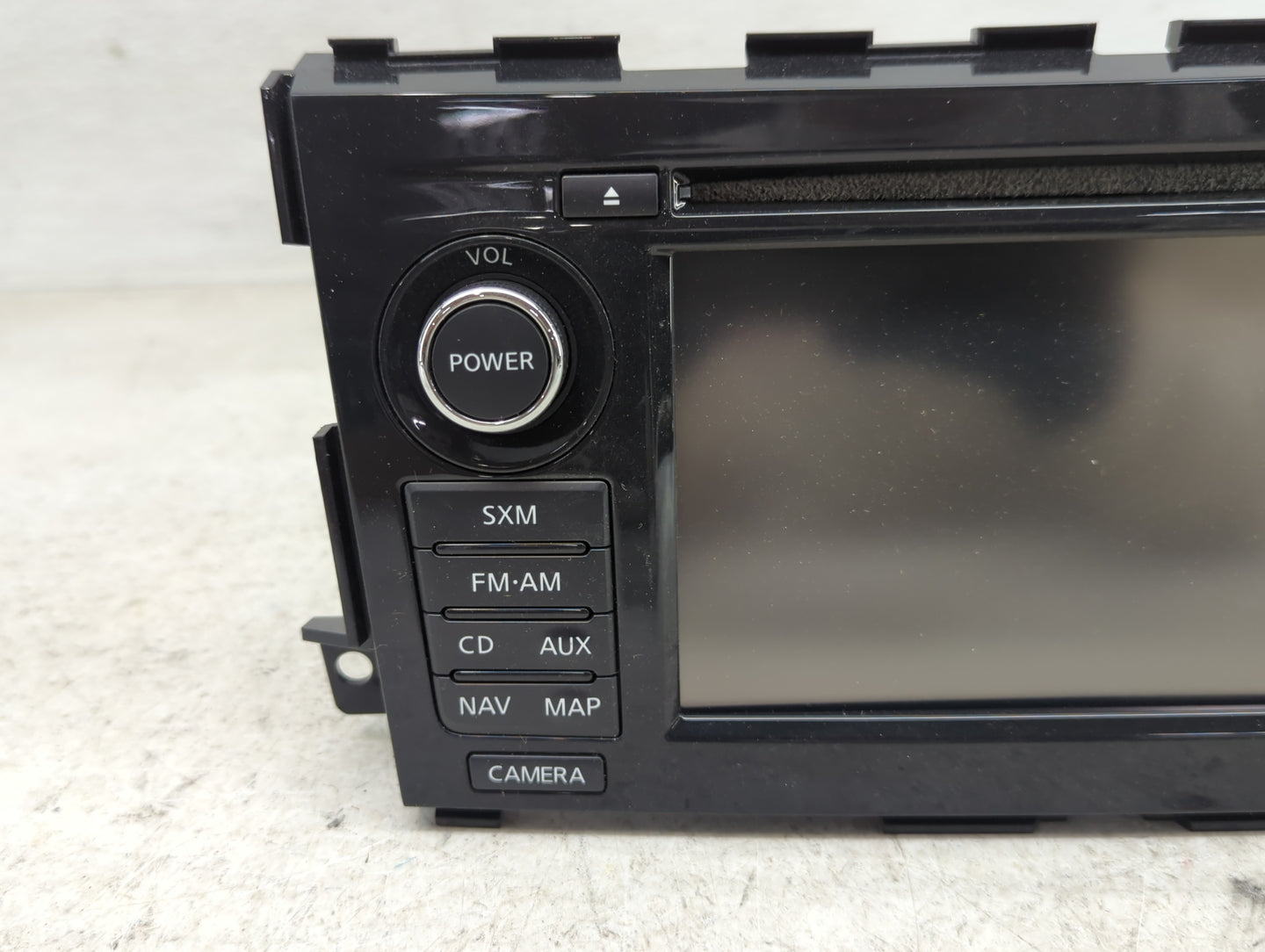 2013-2014 Nissan Altima Radio AM FM Cd Player Receiver Replacement P/N:259159HM0A 7 612 051 270 Fits Fits 2013 2014 OEM Used