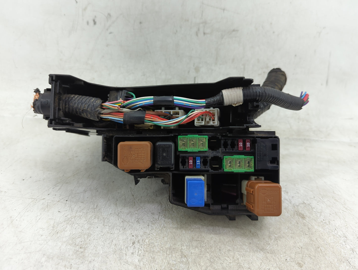 2013-2014 Nissan Altima Fusebox Fuse Box Panel Relay Module P/N:7154-5763-30 7254-5763-30 Fits Fits 2013 2014 OEM Used Auto 