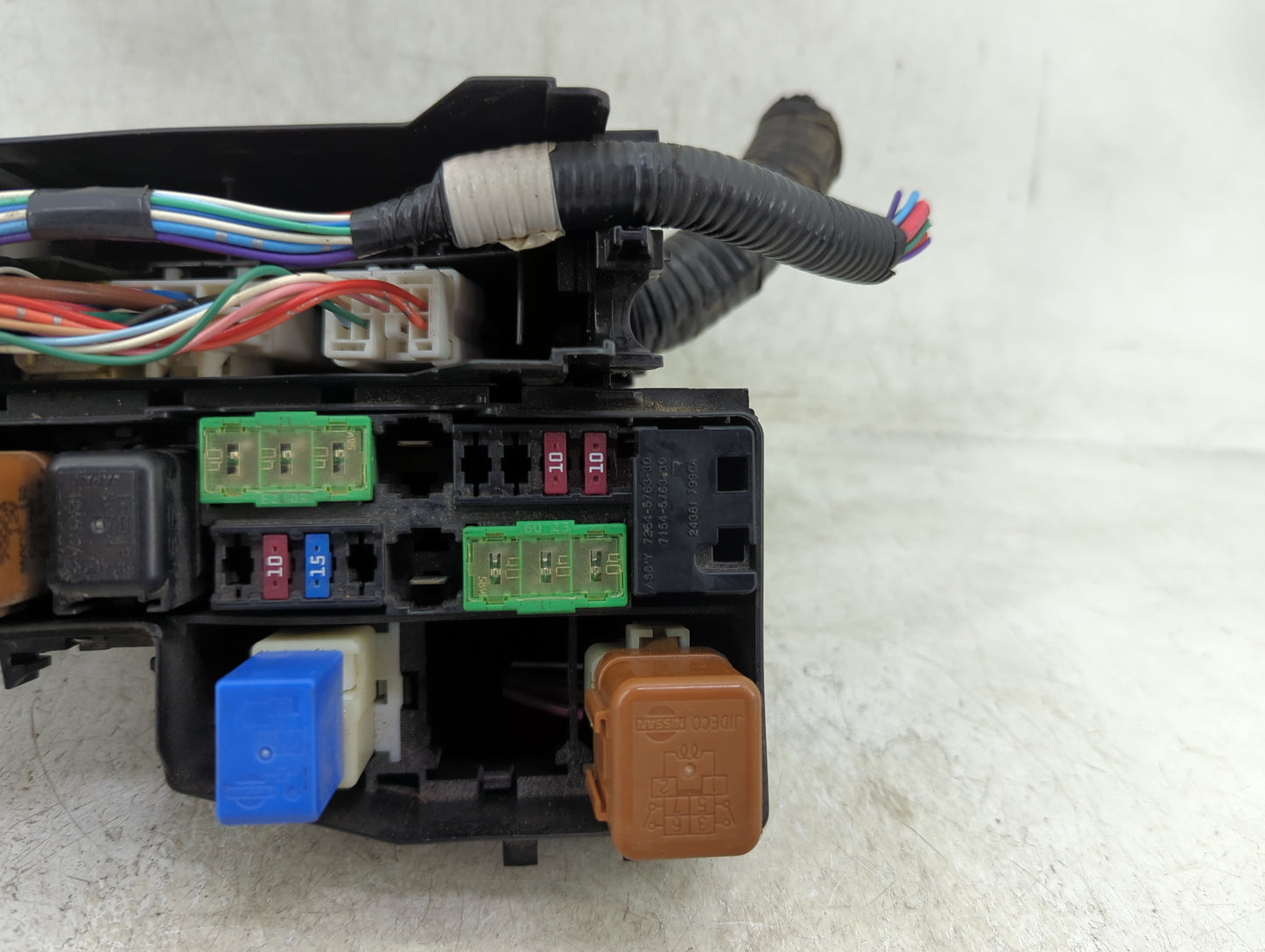 2013-2014 Nissan Altima Fusebox Fuse Box Panel Relay Module P/N:7154-5763-30 7254-5763-30 Fits Fits 2013 2014 OEM Used Auto 