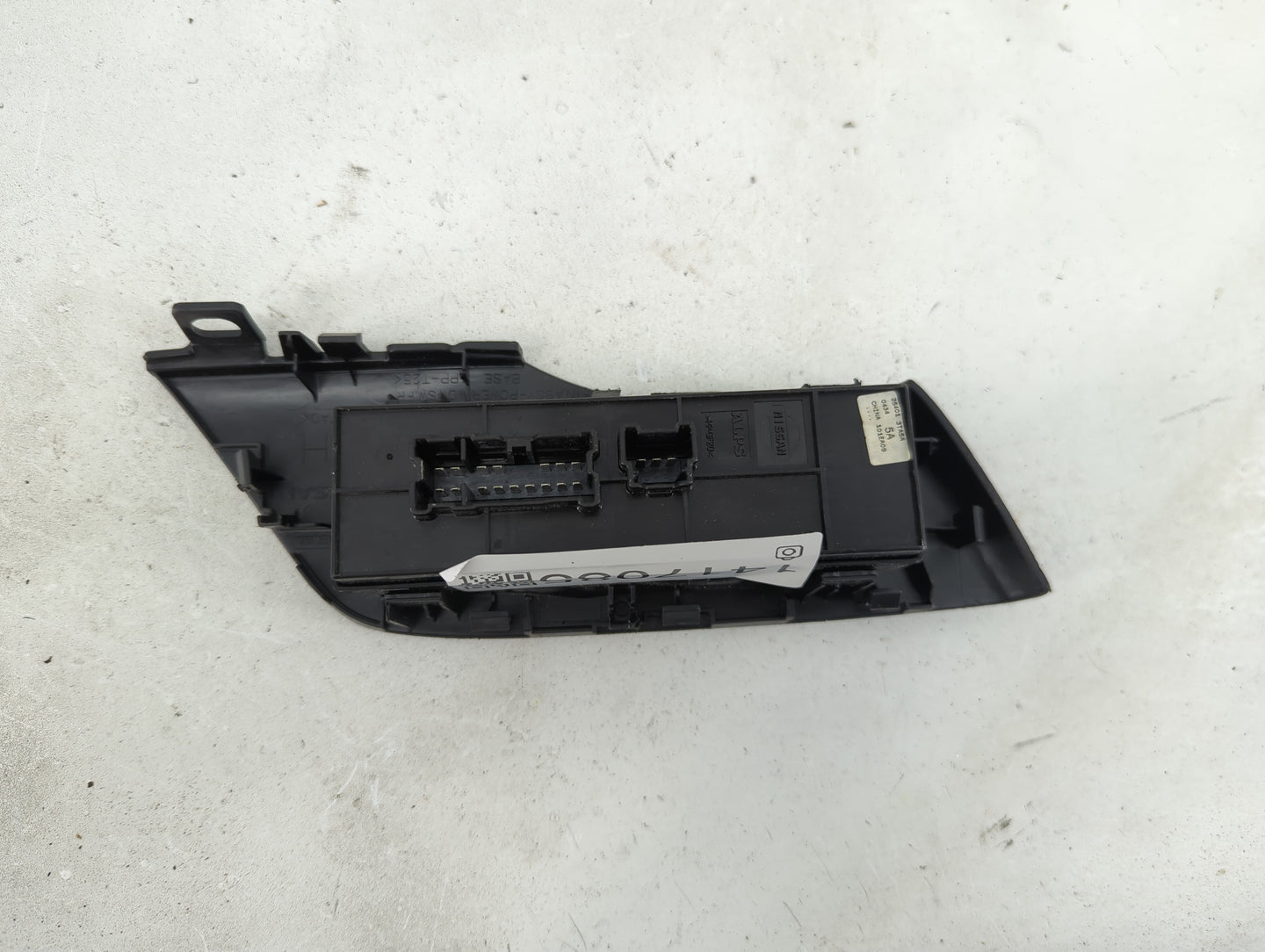2013-2018 Nissan Altima Master Power Window Switch Replacement Driver Side Left P/N:25401 3TA5A Fits OEM Used Auto Parts - O