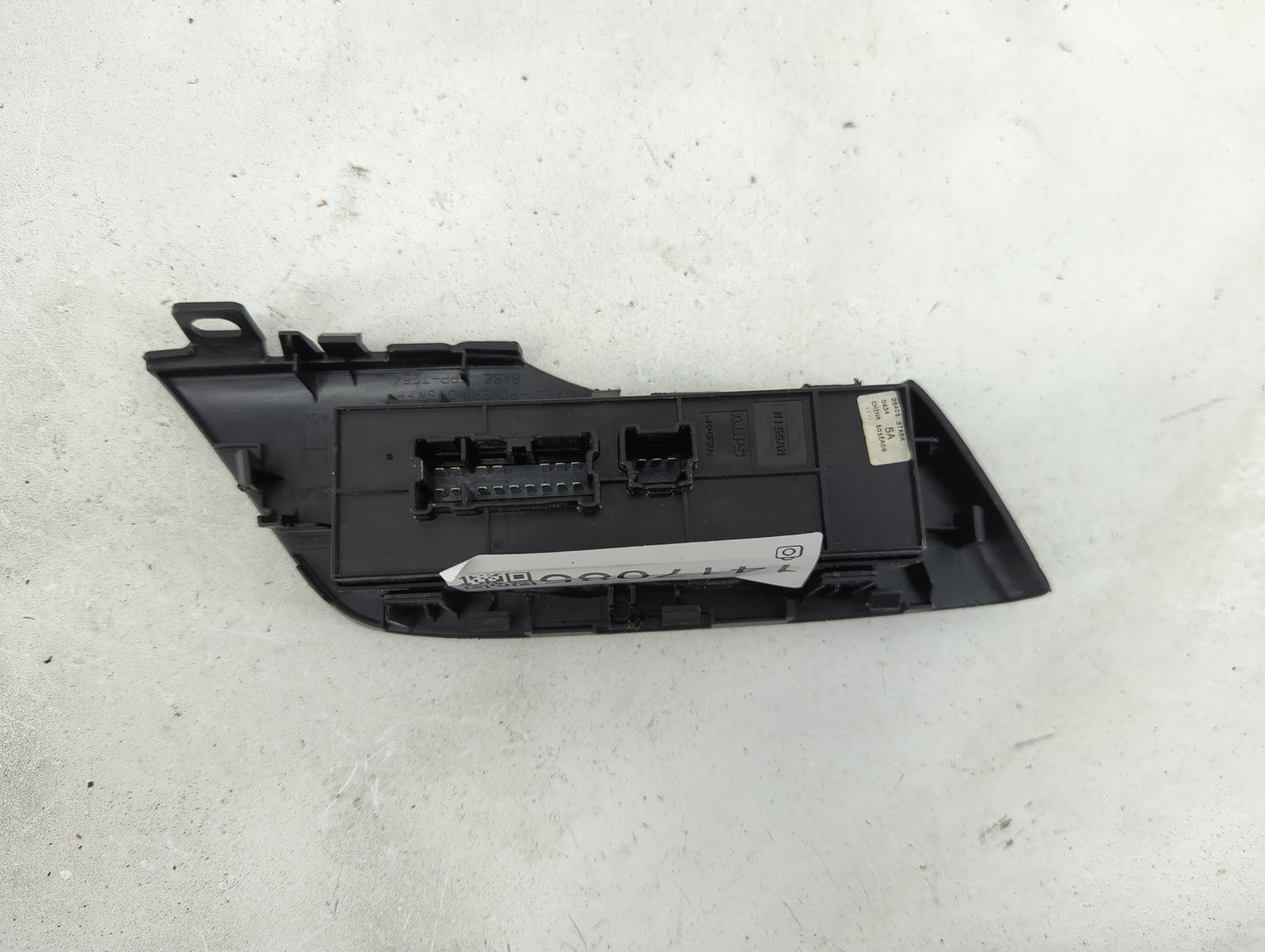 2013-2018 Nissan Altima Master Power Window Switch Replacement Driver Side Left P/N:25401 3TA5A Fits OEM Used Auto Parts - O