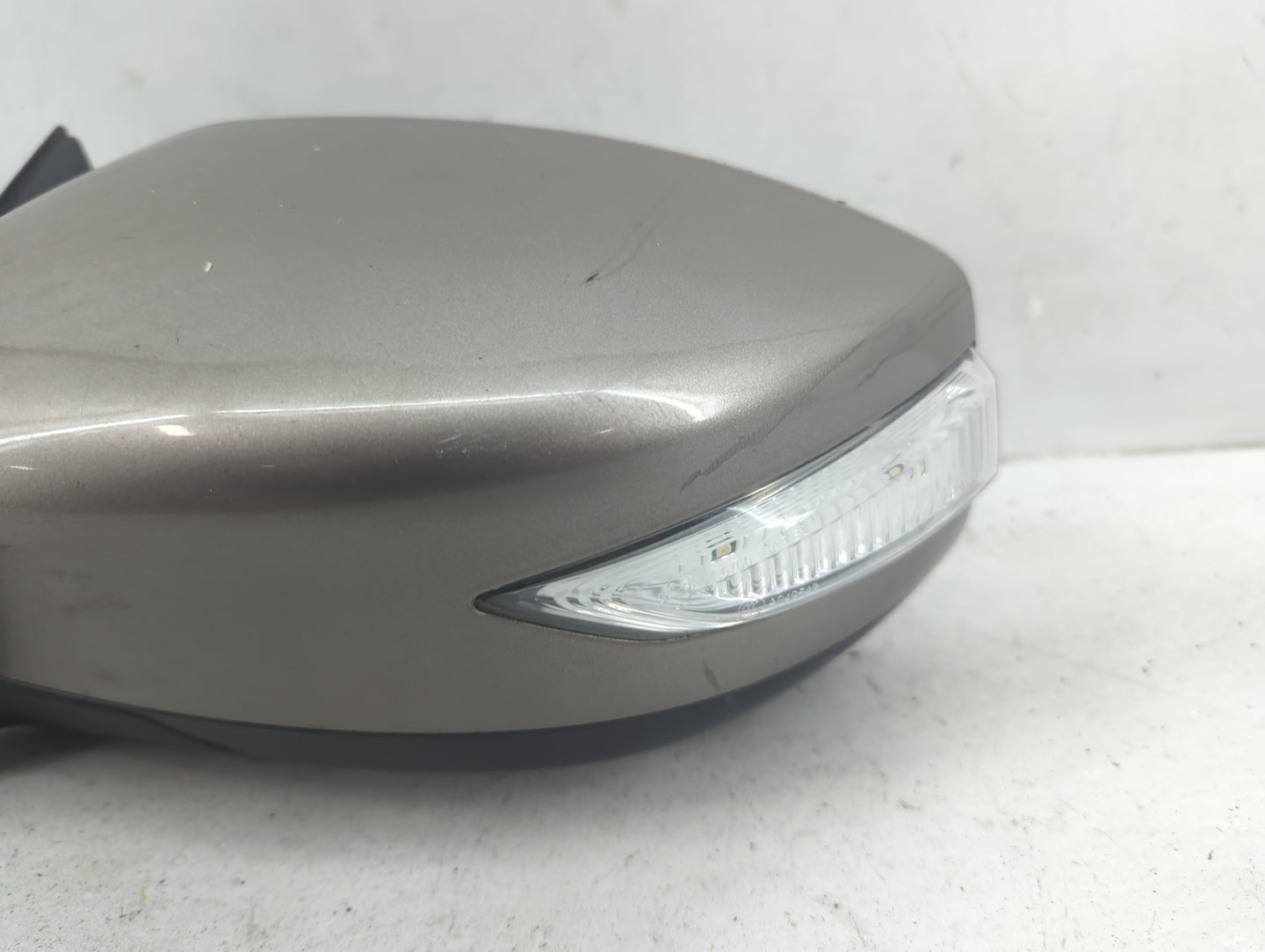 2013-2018 Nissan Altima Driver Side View Mirror - Left Door Mirror OEM Used - Oemusedautoparts1.com