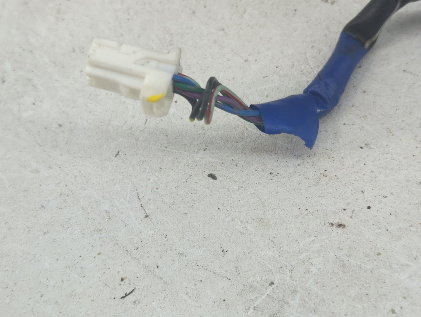 2013-2018 Nissan Altima Driver Side View Mirror - Left Door Mirror OEM Used - Oemusedautoparts1.com
