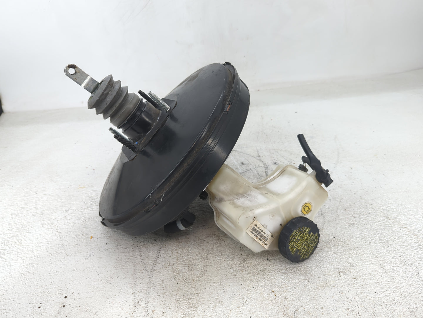 2013-2015 Nissan Altima Power Brake Booster Oem 1423335 - Oemusedautoparts1.com