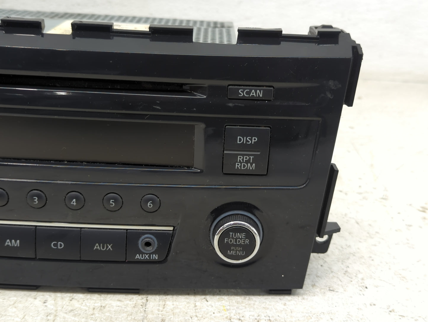 2013-2015 Nissan Altima Radio AM FM Cd Player Receiver Replacement P/N:28185 3TB0G Fits Fits 2013 2014 2015 OEM Used Auto Pa