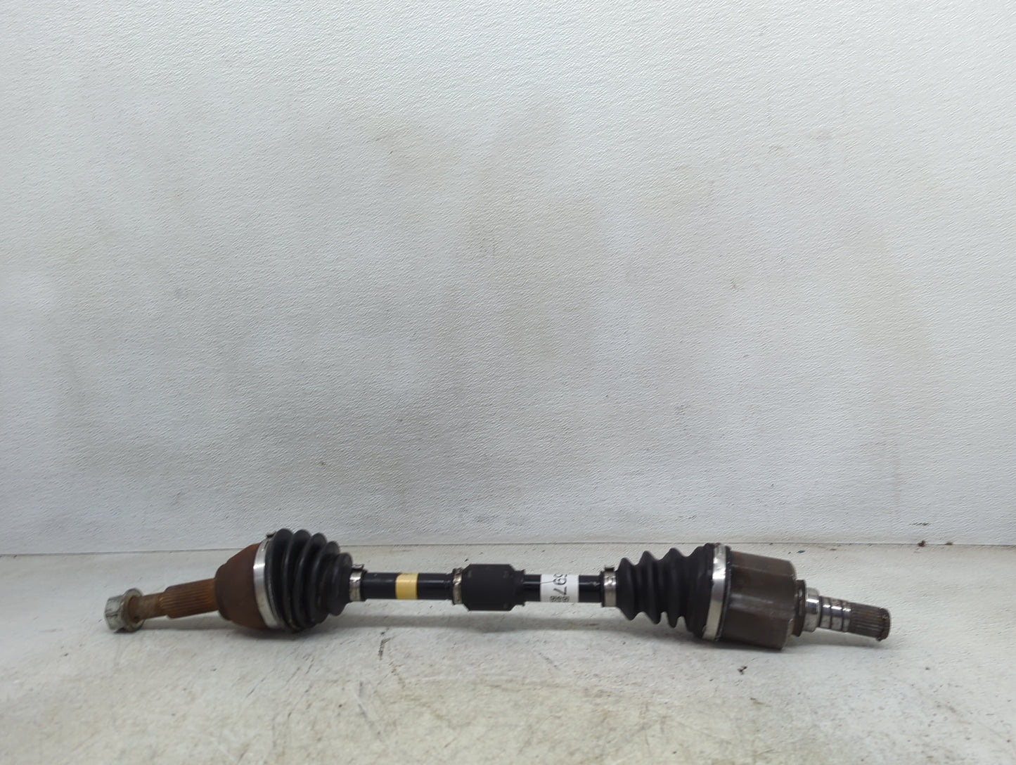 2013-2018 Nissan Altima Axle Shaft Front Driver Cv C/v - Oemusedautoparts1.com