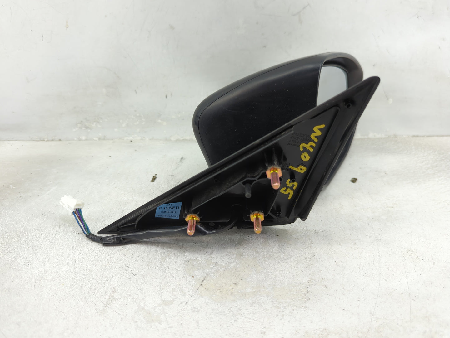2013-2018 Nissan Altima Passenger Side View Mirror - Right Door Mirror OEM Used - Oemusedautoparts1.com
