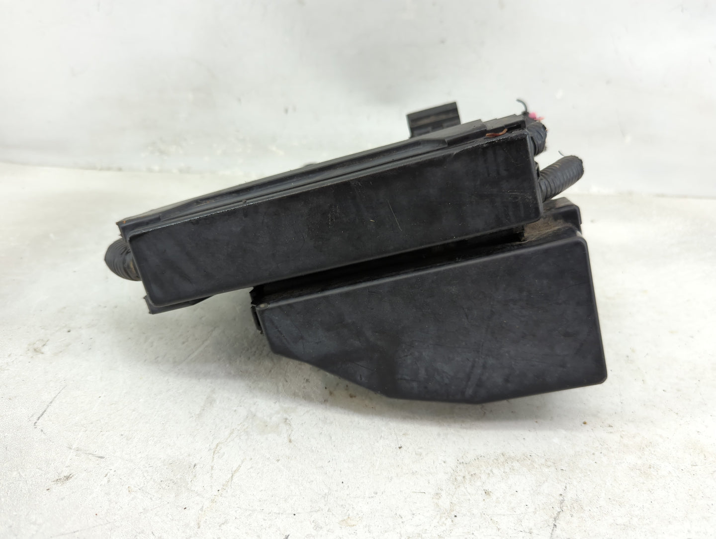 2013-2014 Nissan Altima Fusebox Fuse Box Panel Relay Module P/N:7154-5763-30 7254-5763-30 Fits Fits 2013 2014 OEM Used Auto 