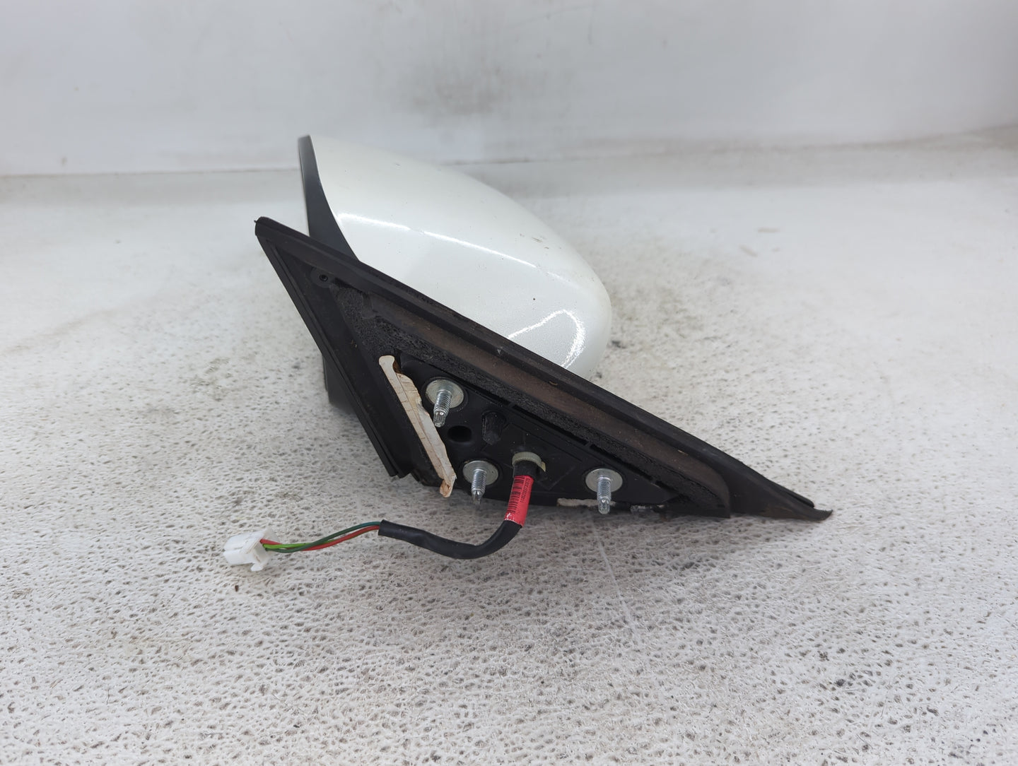 2013-2018 Nissan Altima Driver Side View Mirror - Left Door Mirror OEM Used - Oemusedautoparts1.com