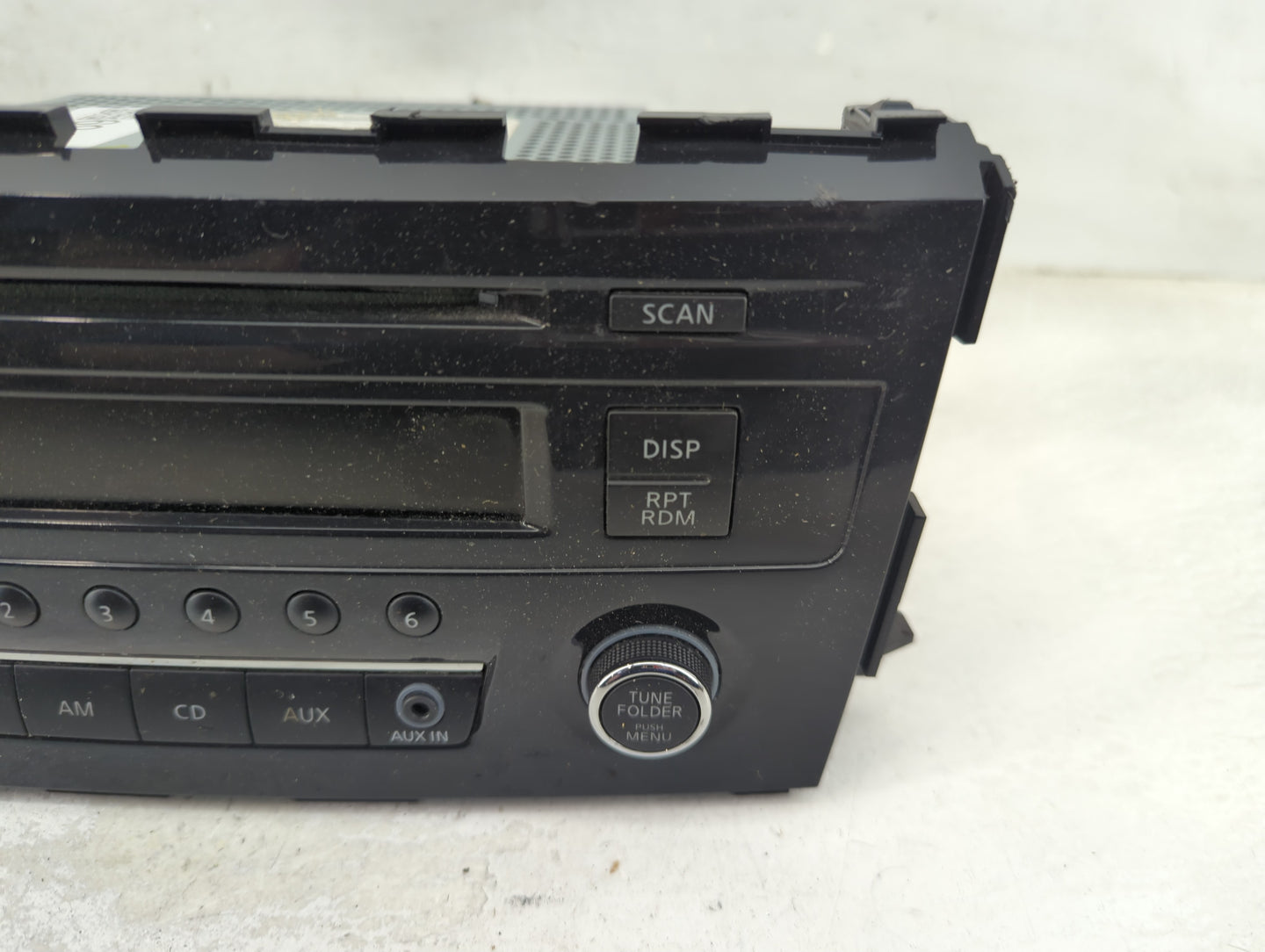 2013-2015 Nissan Altima Radio AM FM Cd Player Receiver Replacement P/N:28185 3TB0G Fits Fits 2013 2014 2015 OEM Used Auto Pa