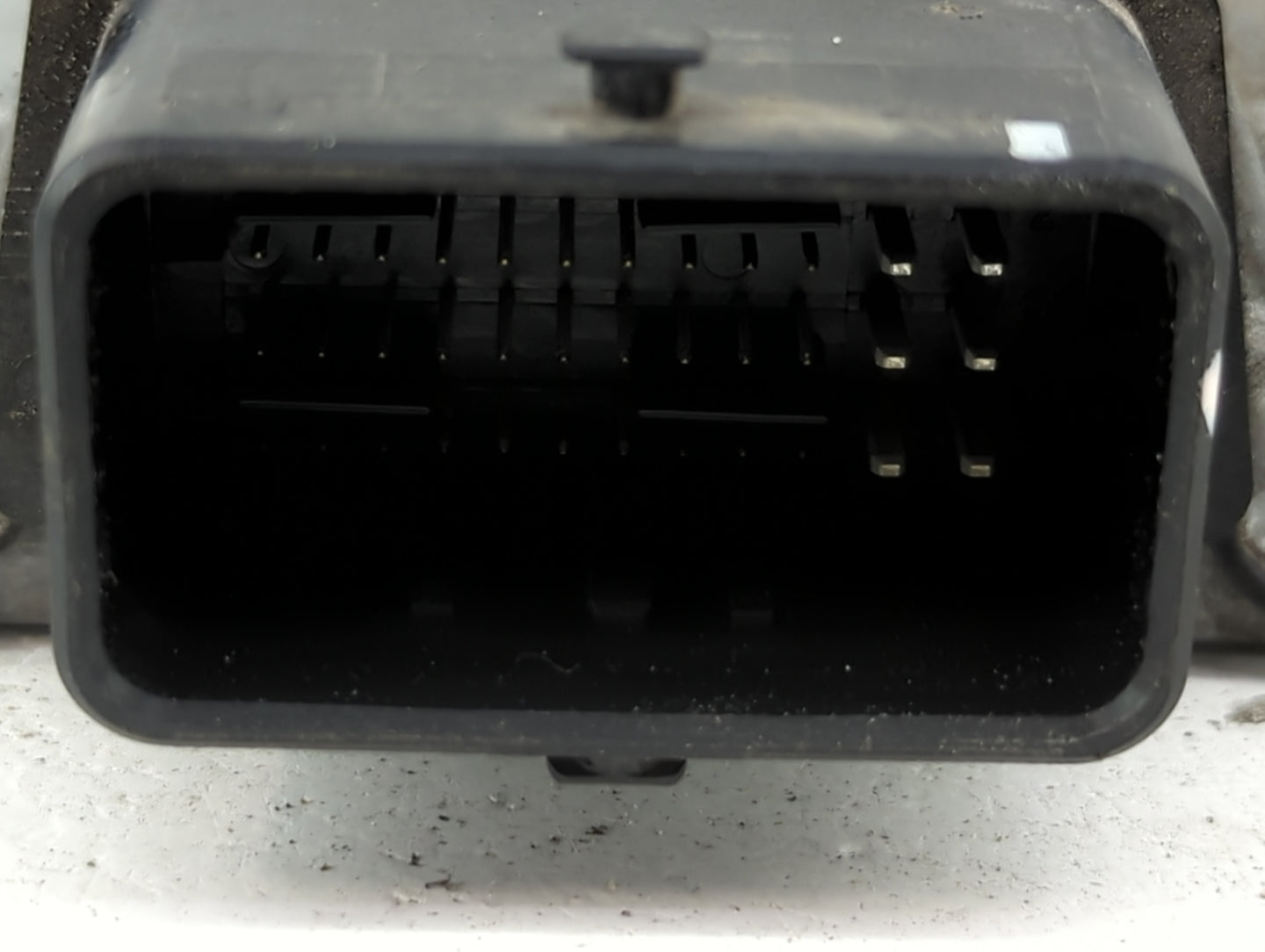 2013-2014 Nissan Altima Transmission Control Module Tcu Tcm 310369hm0a - Oemusedautoparts1.com