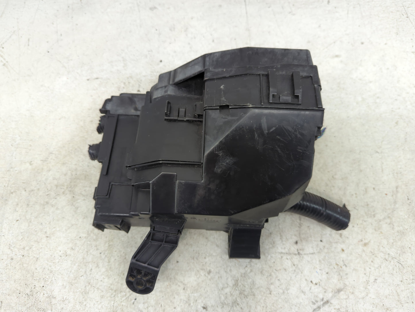 2013-2014 Nissan Altima Fusebox Fuse Box Panel Relay Module Fits Fits 2013 2014 OEM Used Auto Parts - Oemusedautoparts1.com