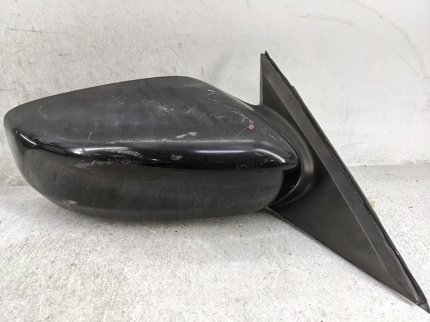 2013-2018 Nissan Altima Passenger Side View Mirror - Right Door Mirror OEM Used - Oemusedautoparts1.com