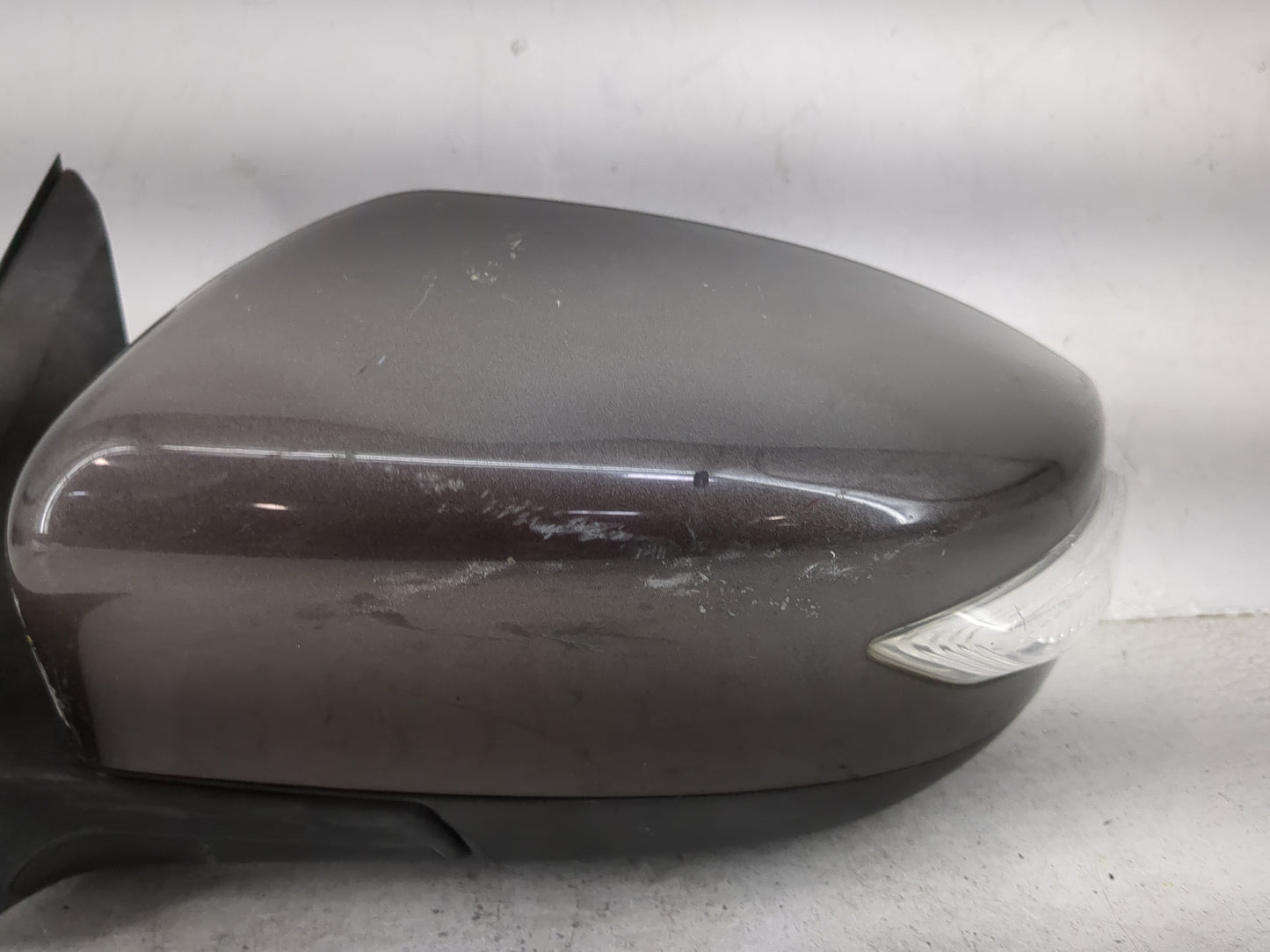 2013-2018 Nissan Altima Driver Side View Mirror - Left Door Mirror OEM Used - Oemusedautoparts1.com