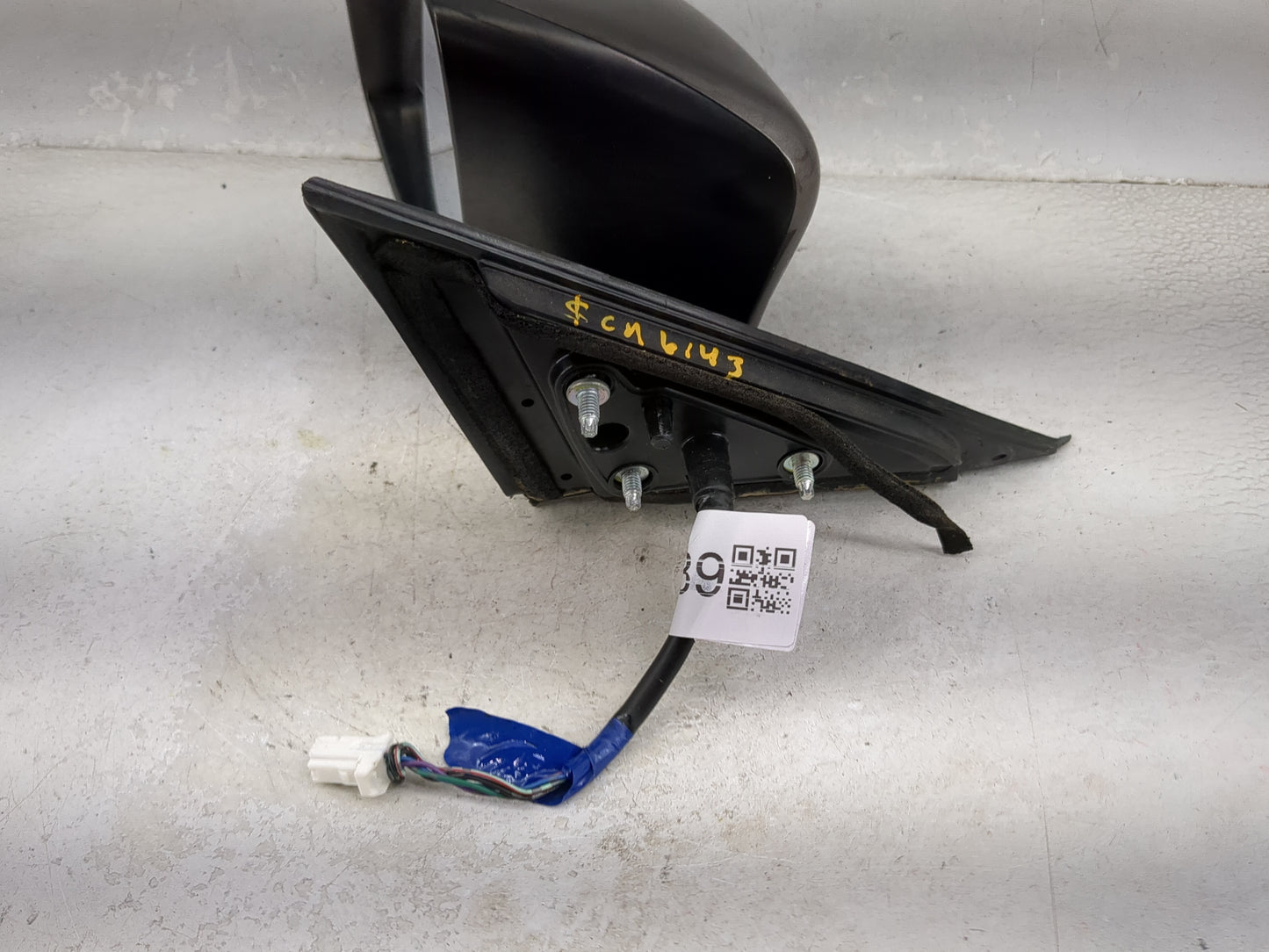 2013-2018 Nissan Altima Driver Side View Mirror - Left Door Mirror OEM Used - Oemusedautoparts1.com