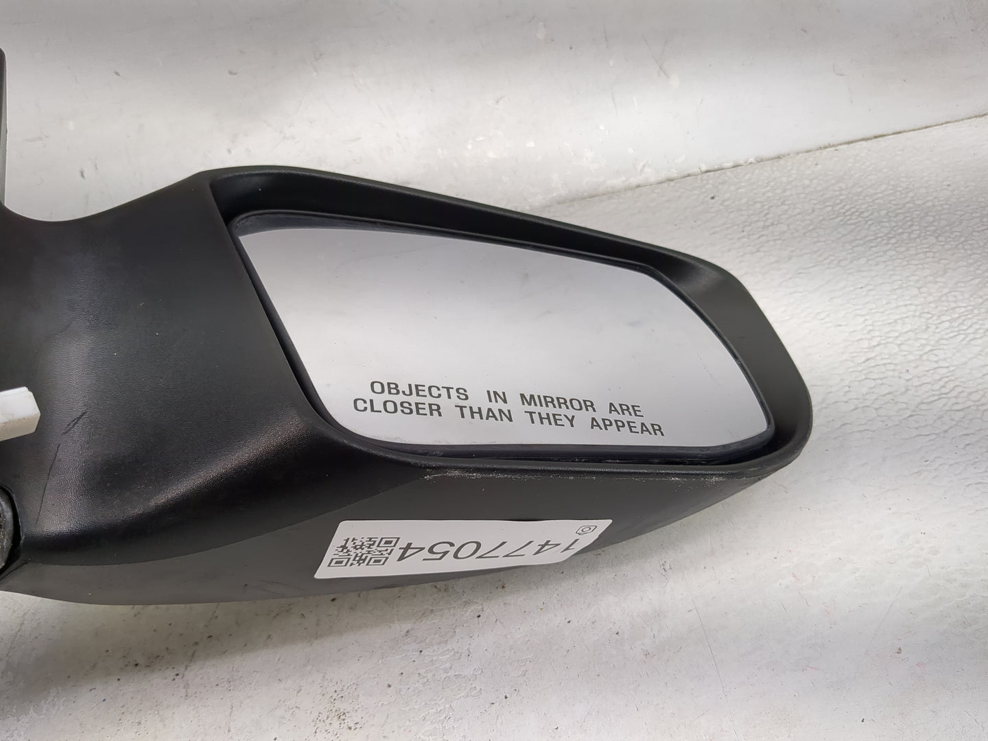 2013-2018 Nissan Altima Passenger Side View Mirror - Right Door Mirror OEM Used - Oemusedautoparts1.com