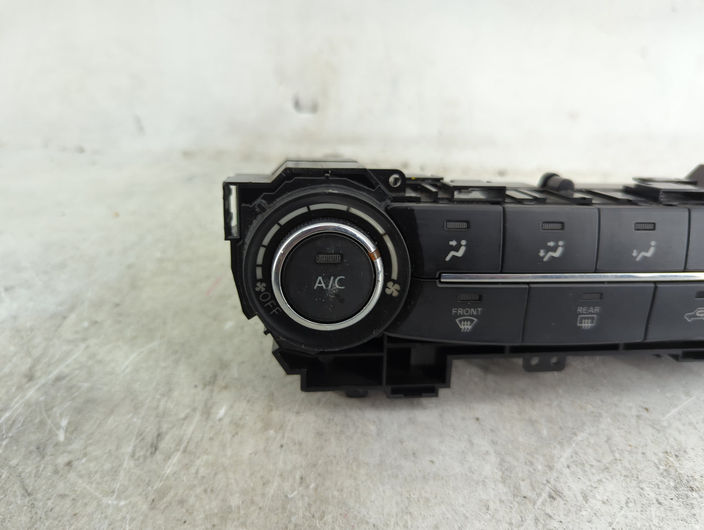2013-2014 Nissan Altima Climate Control Module Temperature AC/Heater Replacement Fits Fits 2013 2014 OEM Used Auto Parts - O
