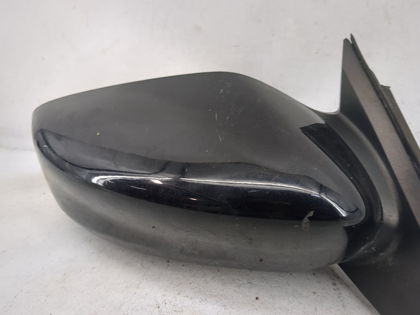2013-2018 Nissan Altima Passenger Side View Mirror - Right Door Mirror OEM Used - Oemusedautoparts1.com