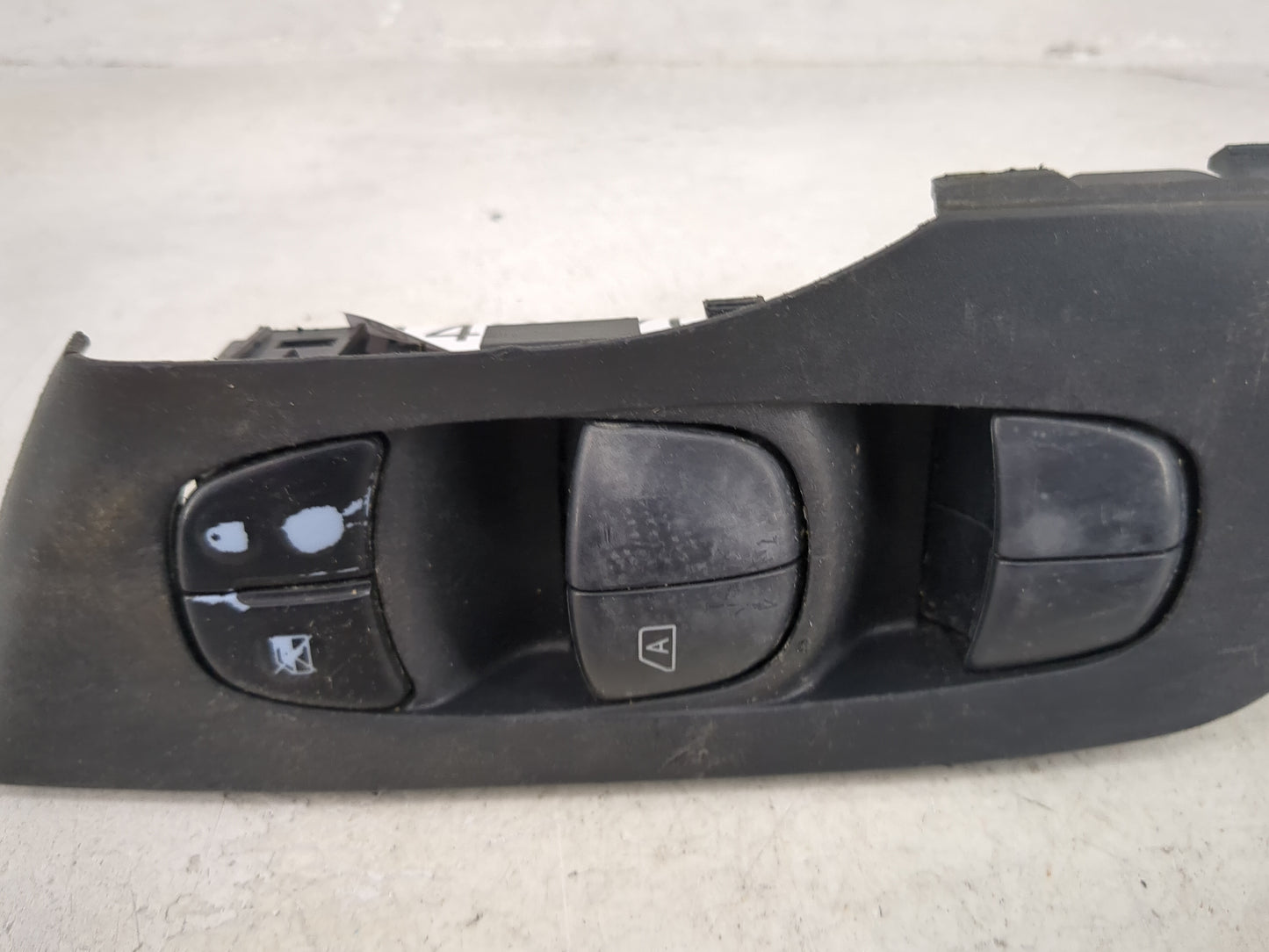 2013-2018 Nissan Altima Master Power Window Switch Replacement Driver Side Left P/N:25401 3TA0X 80961 3TA0X Fits OEM Used Au