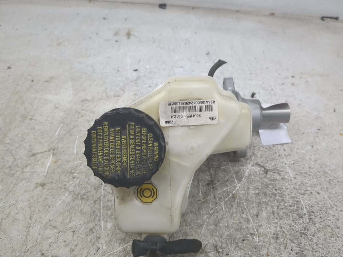 2013-2018 Nissan Altima Brake Master Cylinder 1500714 - Oemusedautoparts1.com