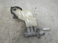 2013-2018 Nissan Altima Brake Master Cylinder 1500714 - Oemusedautoparts1.com