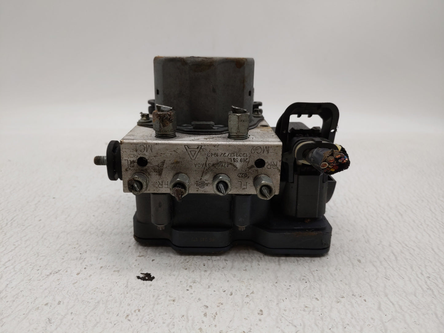 2013-2015 Nissan Altima ABS Pump Control Module Replacement P/N:47760 3TA0A 47660 3TA0A Fits Fits 2013 2014 2015 OEM Used Au
