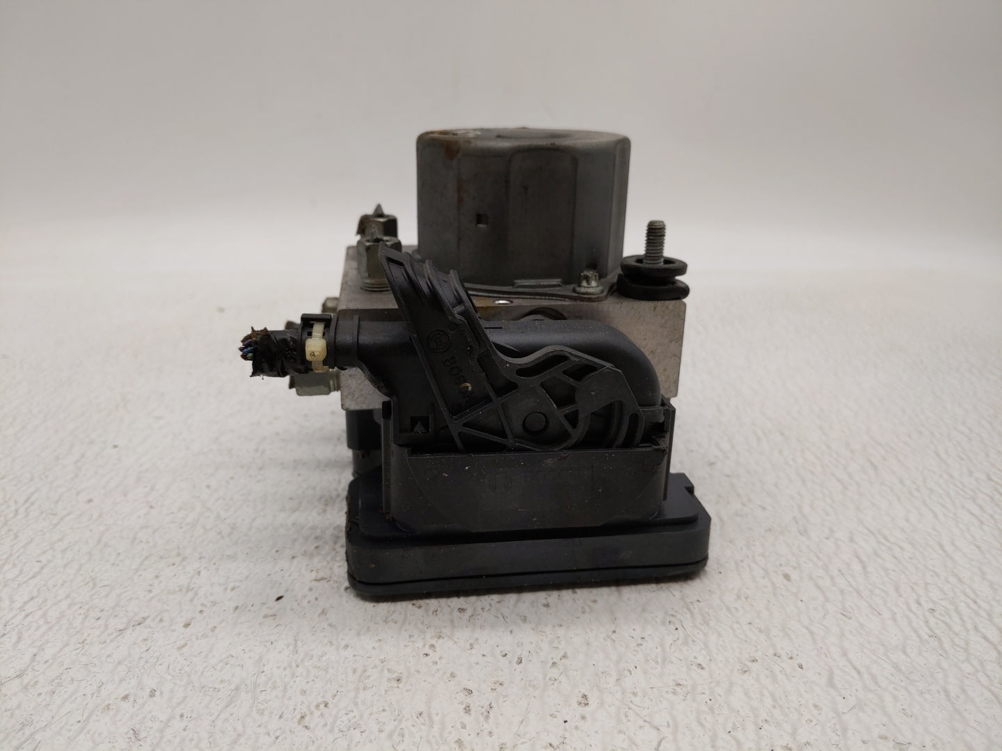 2013-2015 Nissan Altima ABS Pump Control Module Replacement P/N:47760 3TA0A 47660 3TA0A Fits Fits 2013 2014 2015 OEM Used Au