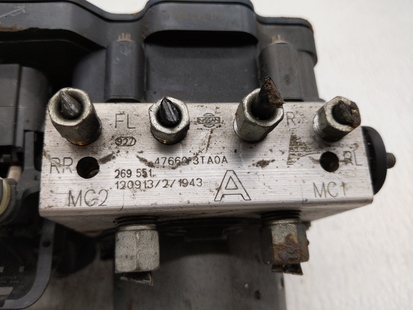 2013-2015 Nissan Altima ABS Pump Control Module Replacement P/N:47760 3TA0A 47660 3TA0A Fits Fits 2013 2014 2015 OEM Used Au