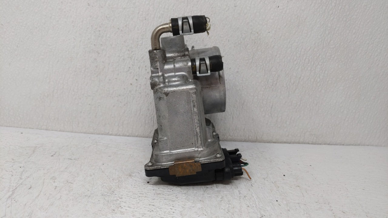 2013-2018 Nissan Altima Throttle Body P/N:3TA60-01 B 3TA60-01 A, 3TA60-01 C Fits Fits 2013 2014 2015 2016 2017 2018 2019 OEM