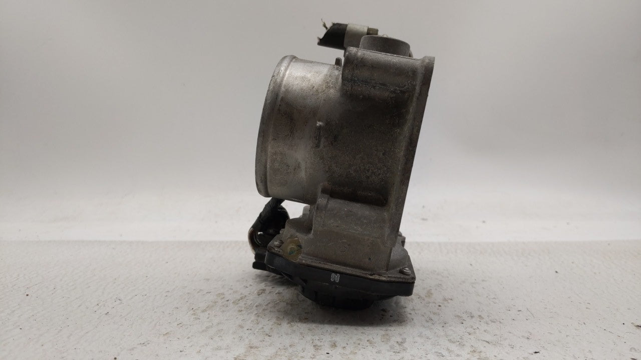 2013-2018 Nissan Altima Throttle Body P/N:3TA60-01 B 3TA60-01 A Fits Fits 2013 2014 2015 2016 2017 2018 2019 OEM Used Auto P