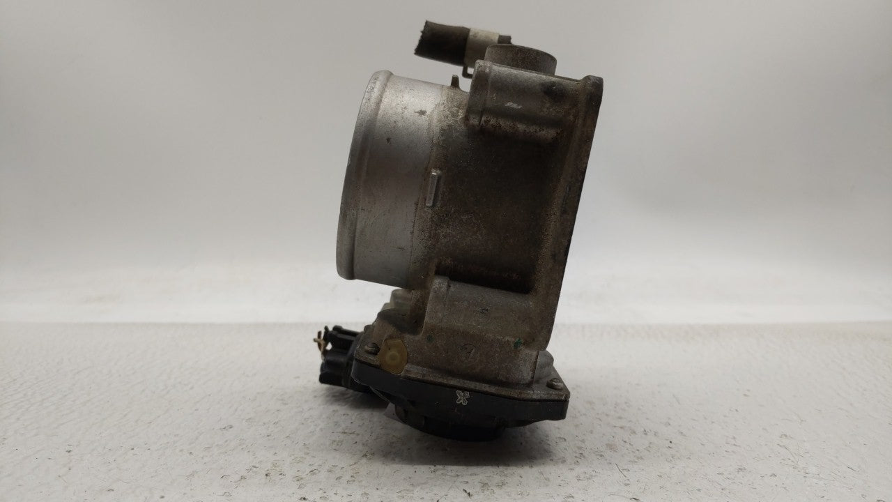 2013-2018 Nissan Altima Throttle Body P/N:3TA60-01 C 3TA60-01 B, 3TA60-01 A Fits Fits 2013 2014 2015 2016 2017 2018 2019 OEM