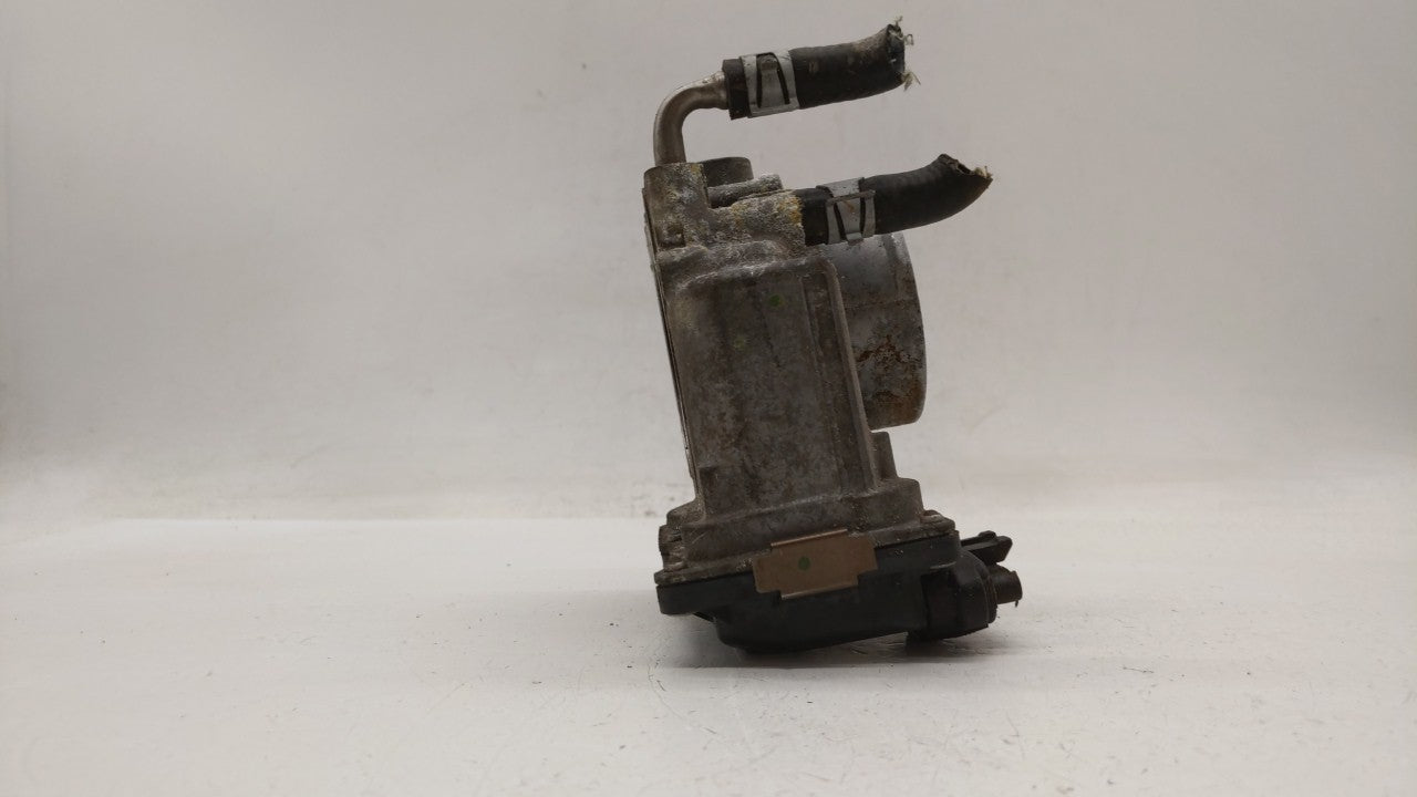 2013-2018 Nissan Altima Throttle Body P/N:3TA60-01 C 3TA60-01 B, 3TA60-01 A Fits Fits 2013 2014 2015 2016 2017 2018 2019 OEM