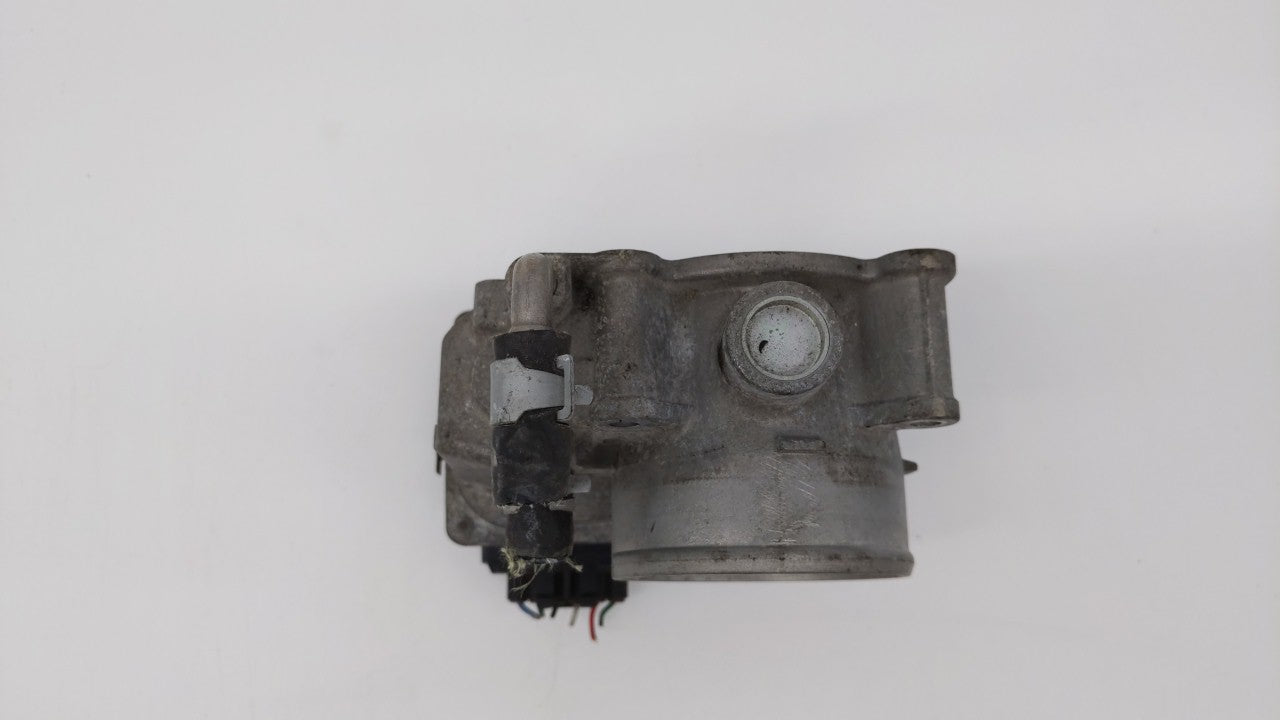 2013-2018 Nissan Altima Throttle Body P/N:3TA60-01 C 3TA60-01 B, 3TA60-01 A Fits Fits 2013 2014 2015 2016 2017 2018 2019 OEM
