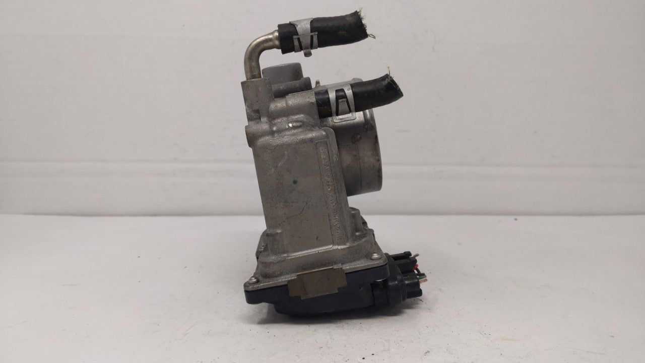2013-2018 Nissan Altima Throttle Body P/N:3TA60-01 C 3TA60-01 B, 3TA60-01 A Fits Fits 2013 2014 2015 2016 2017 2018 2019 OEM