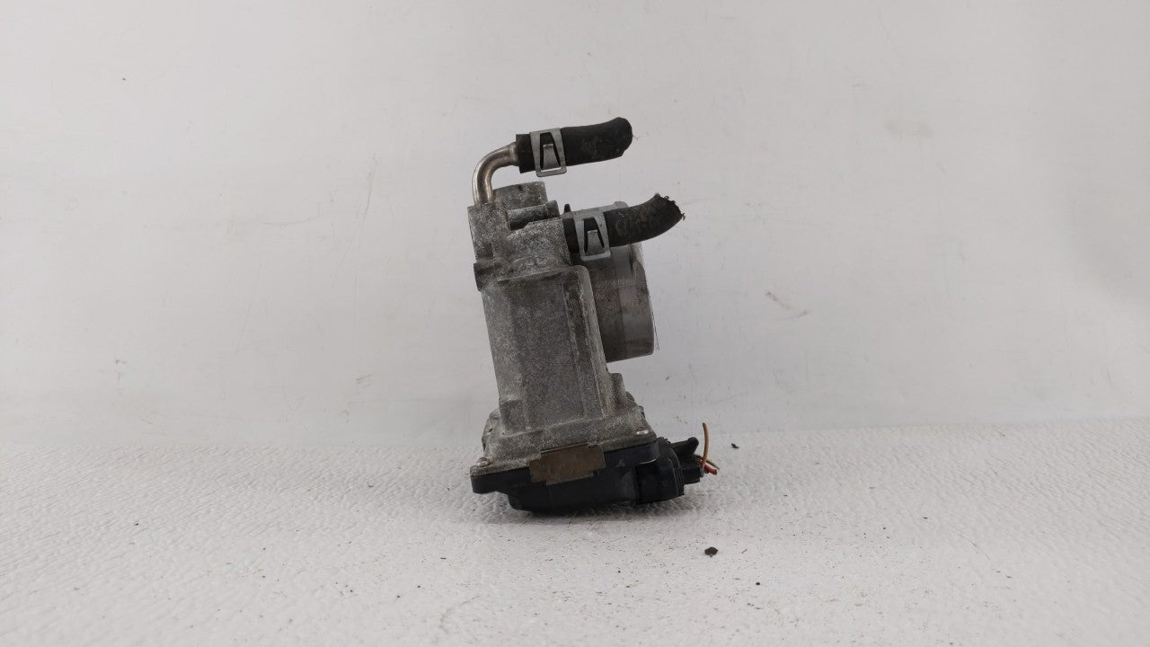 2013-2018 Nissan Altima Throttle Body P/N:3TA60-01 C 3TA60-01 B, 3TA60-01 A Fits Fits 2013 2014 2015 2016 2017 2018 2019 OEM