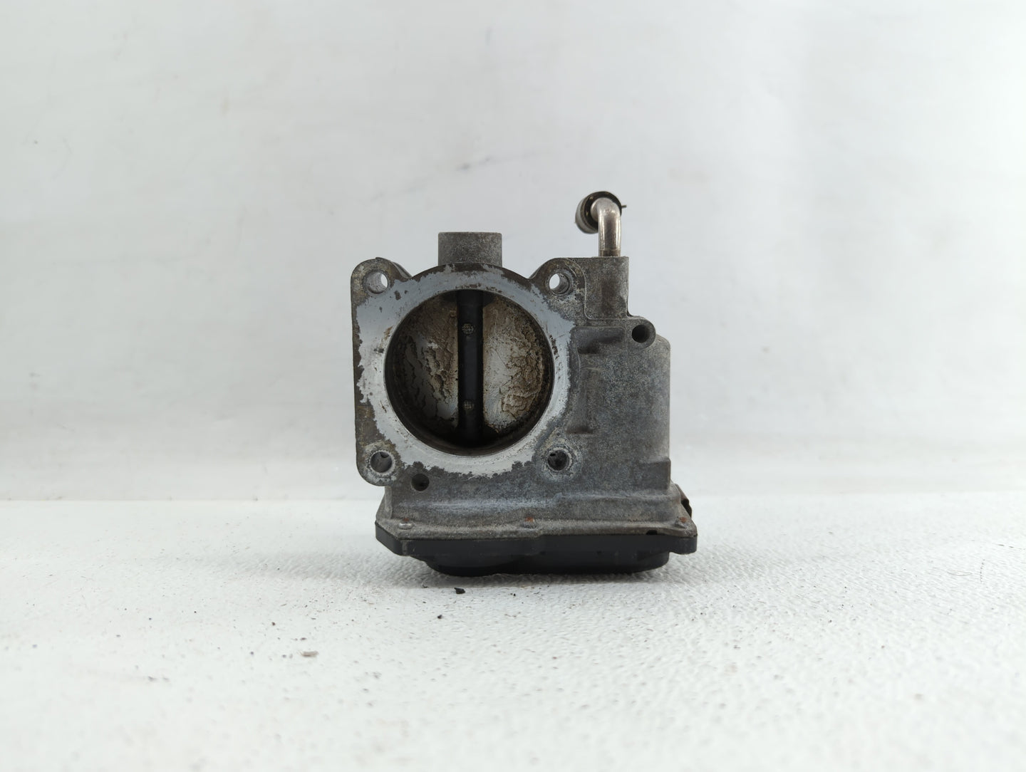 2013-2018 Nissan Altima Throttle Body P/N:3TA60-01 C 3TA60-01 B, 3TA60-01 A Fits Fits 2013 2014 2015 2016 2017 2018 2019 OEM