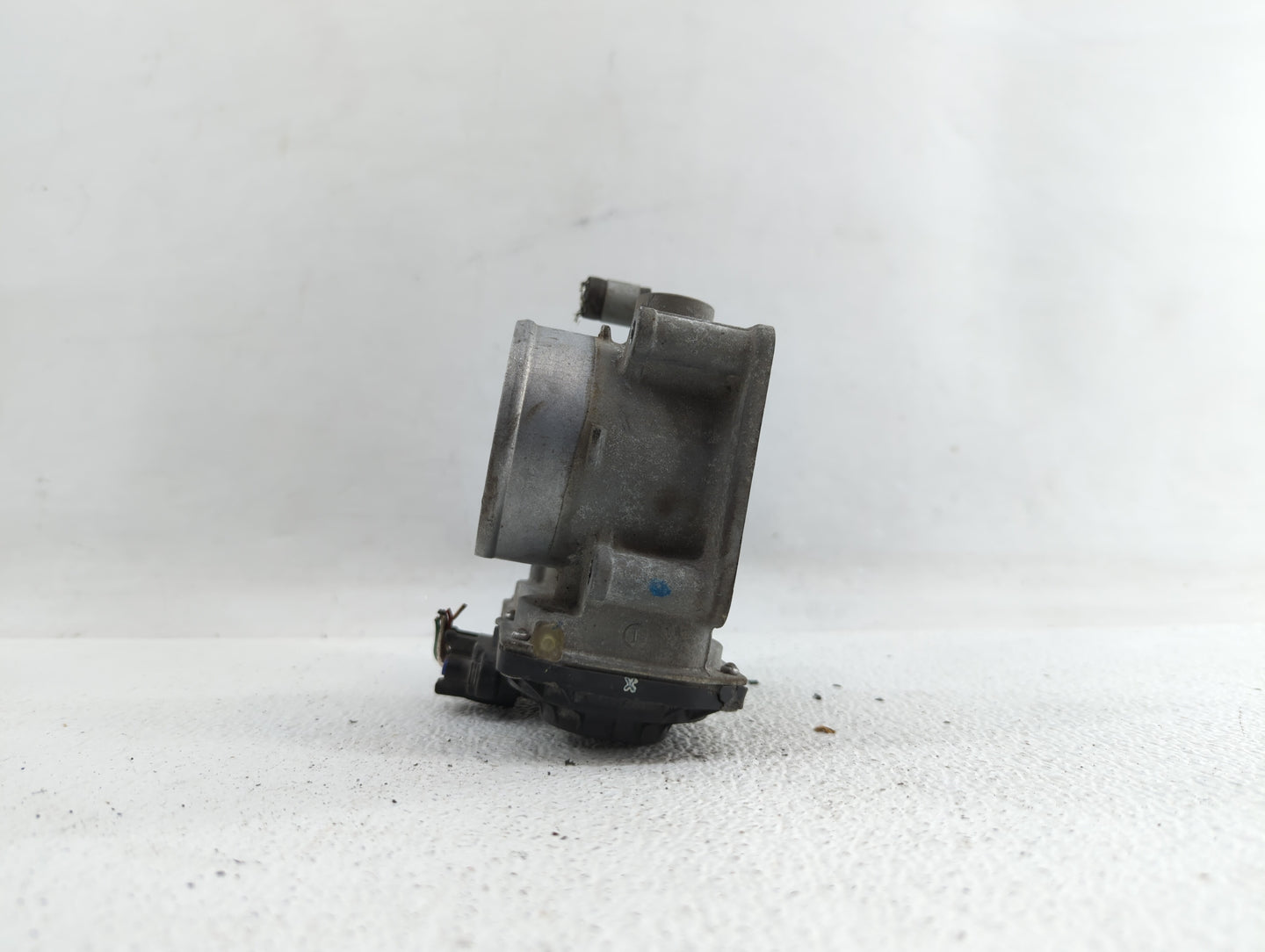 2013-2018 Nissan Altima Throttle Body P/N:3TA60-01 C 3TA60-01 B, 3TA60-01 A Fits Fits 2013 2014 2015 2016 2017 2018 2019 OEM
