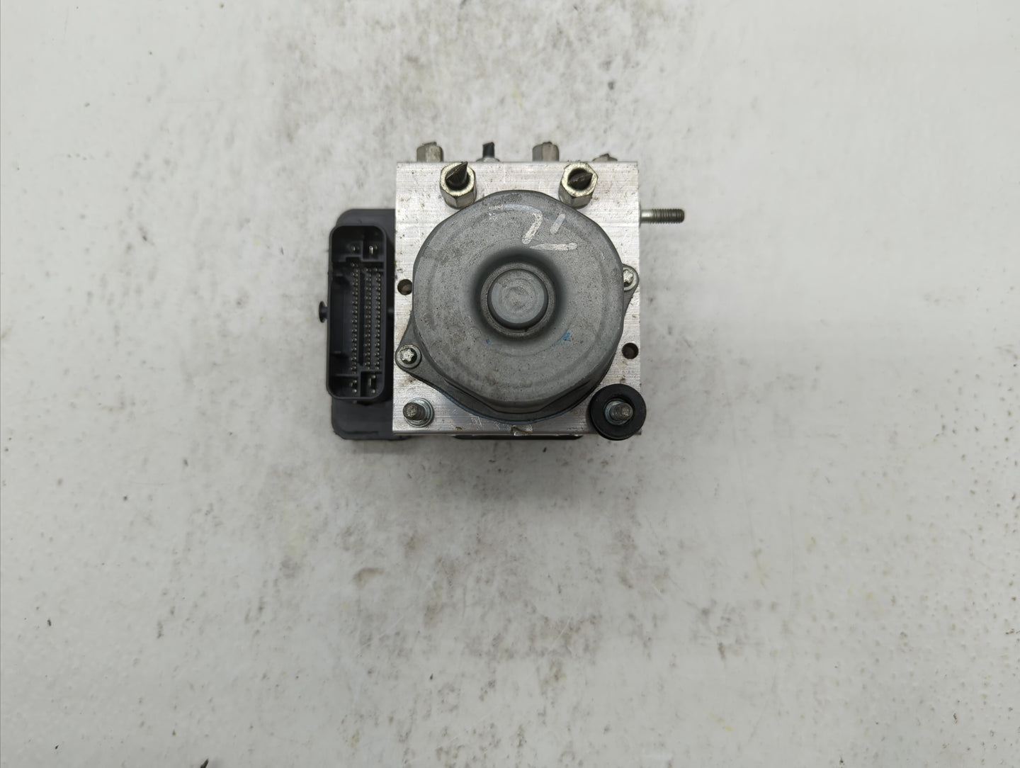 2013-2015 Nissan Altima ABS Pump Control Module Replacement P/N:47660 3TA0A Fits Fits 2013 2014 2015 OEM Used Auto Parts - O