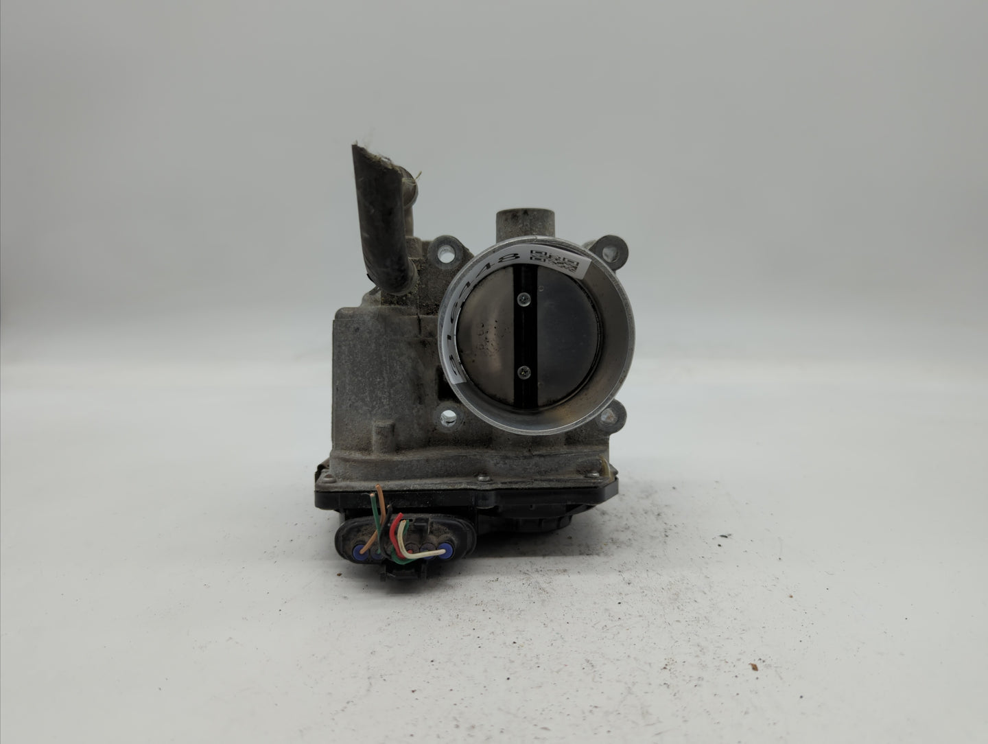 2013-2018 Nissan Altima Throttle Body P/N:3TA60-01 C 3TA60-01 B, 3TA60-01 A Fits Fits 2013 2014 2015 2016 2017 2018 2019 OEM