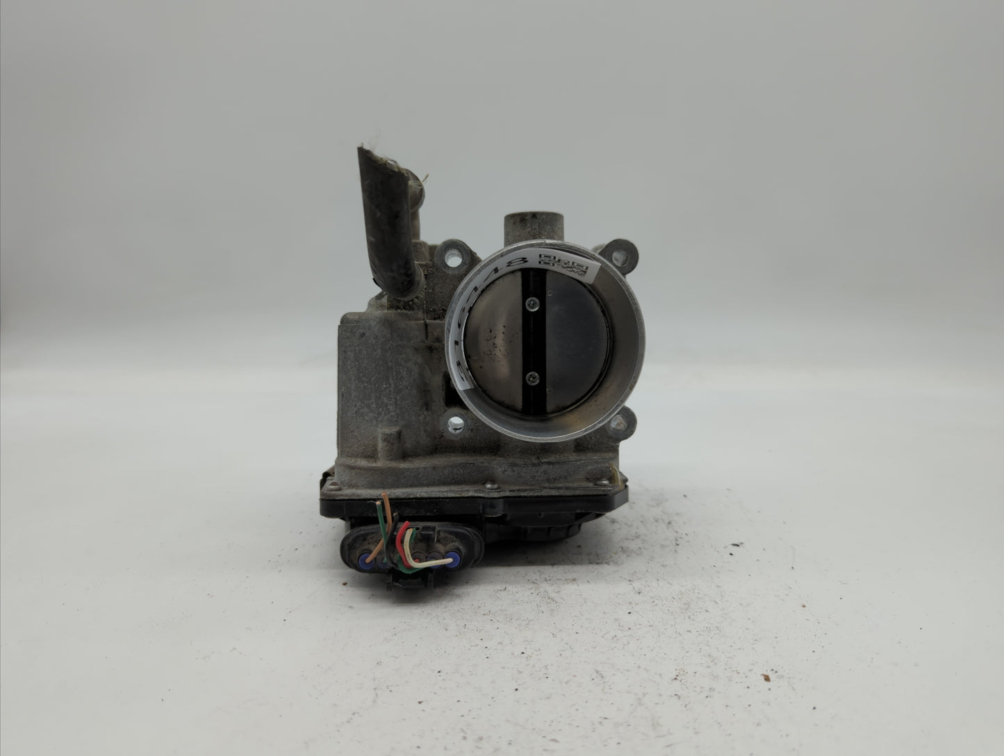 2013-2018 Nissan Altima Throttle Body P/N:3TA60-01 C 3TA60-01 B, 3TA60-01 A Fits Fits 2013 2014 2015 2016 2017 2018 2019 OEM