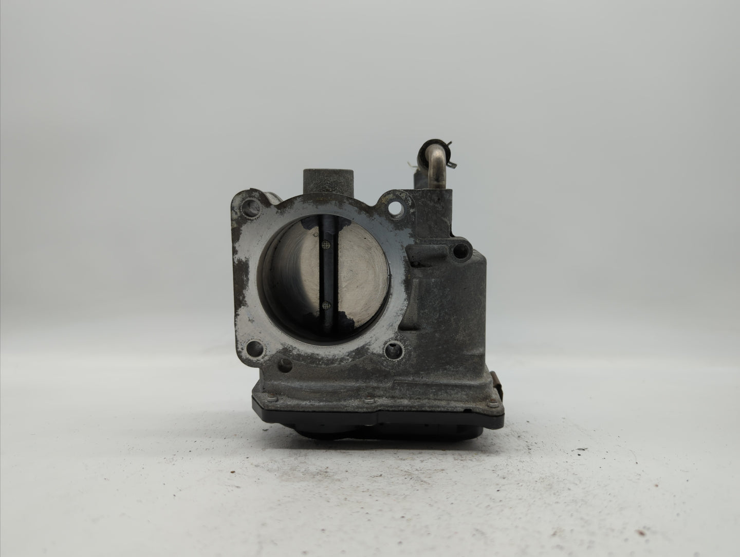 2013-2018 Nissan Altima Throttle Body P/N:3TA60-01 C 3TA60-01 B, 3TA60-01 A Fits Fits 2013 2014 2015 2016 2017 2018 2019 OEM