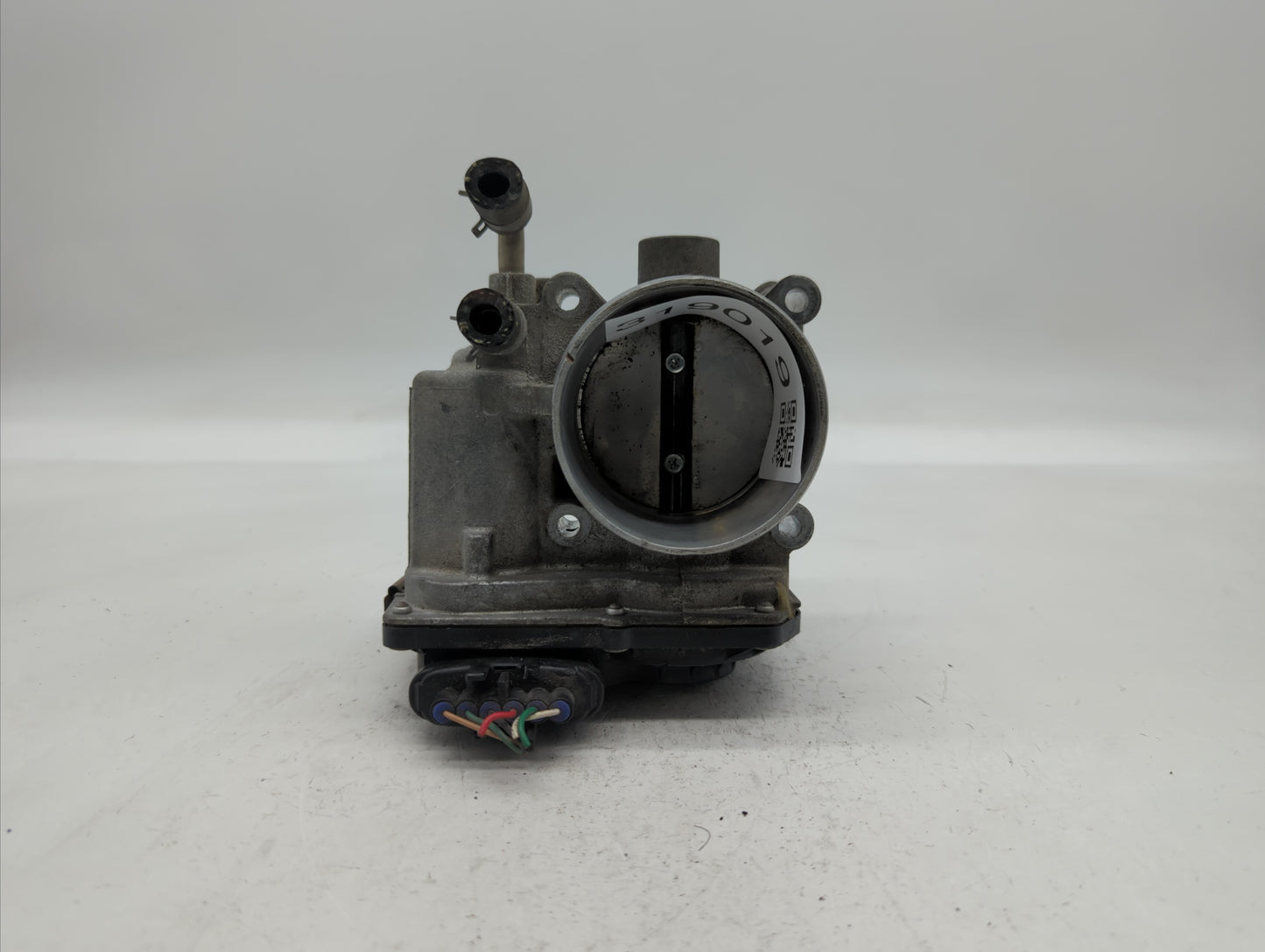 2013-2018 Nissan Altima Throttle Body P/N:3TA60-01 C 3TA60-01 B, 3TA60-01 A Fits Fits 2013 2014 2015 2016 2017 2018 2019 OEM