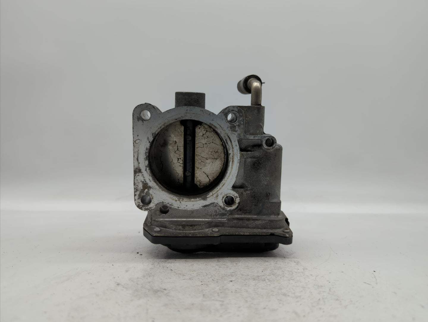 2013-2018 Nissan Altima Throttle Body P/N:3TA60-01 C 3TA60-01 B, 3TA60-01 A Fits Fits 2013 2014 2015 2016 2017 2018 2019 OEM