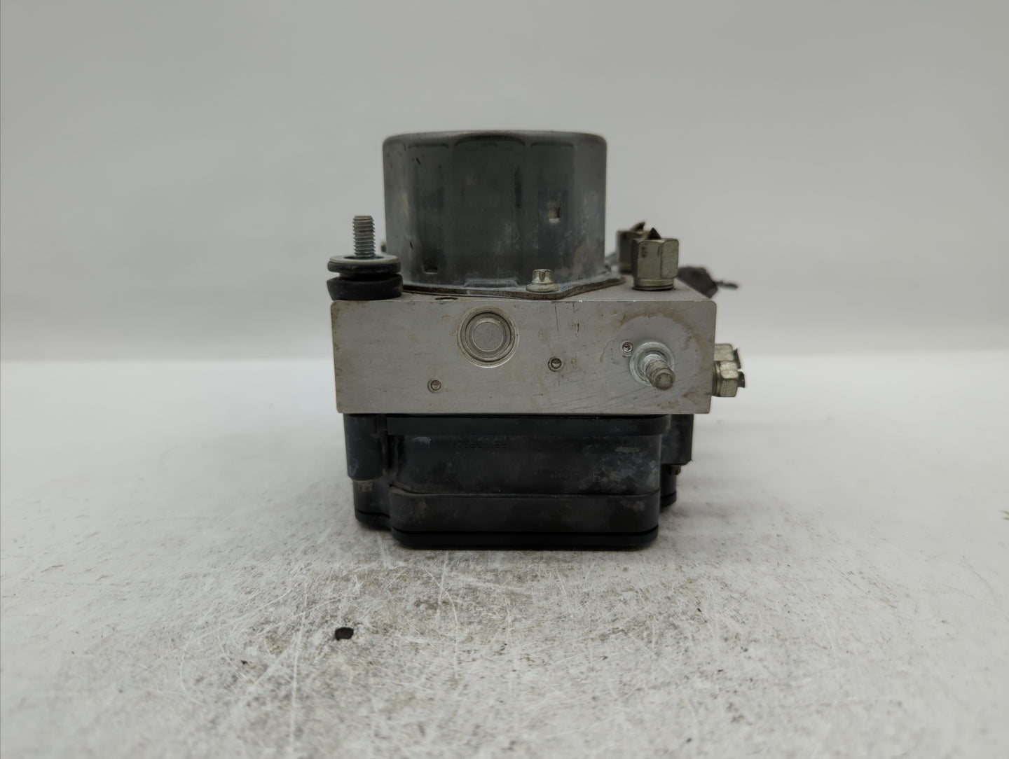 2013-2015 Nissan Altima ABS Pump Control Module Replacement P/N:47660 3TA0A Fits Fits 2013 2014 2015 OEM Used Auto Parts - O