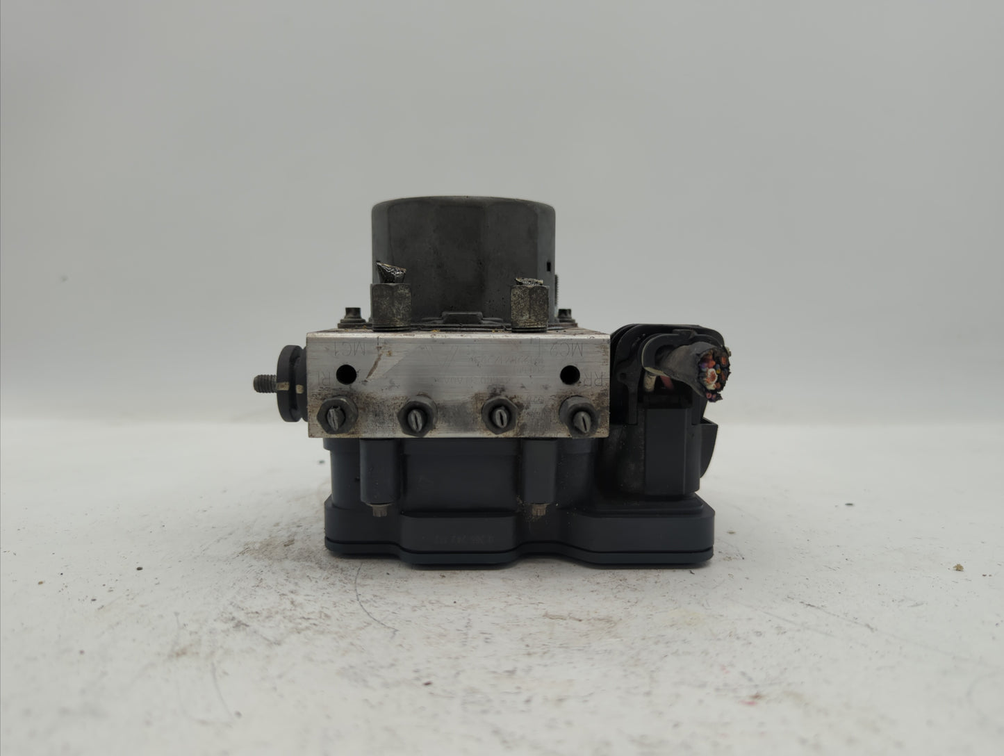 2013-2015 Nissan Altima ABS Pump Control Module Replacement P/N:47660 3TA0A Fits Fits 2013 2014 2015 OEM Used Auto Parts - O