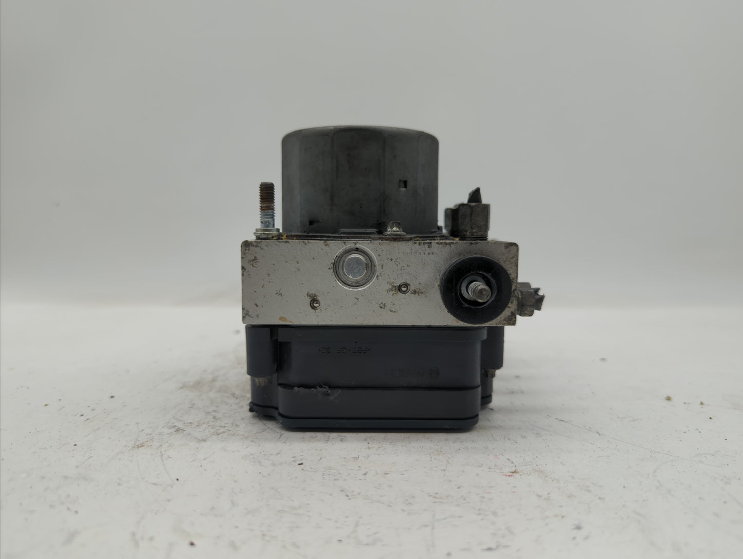 2013-2015 Nissan Altima ABS Pump Control Module Replacement P/N:47660 3TA0A Fits Fits 2013 2014 2015 OEM Used Auto Parts - O