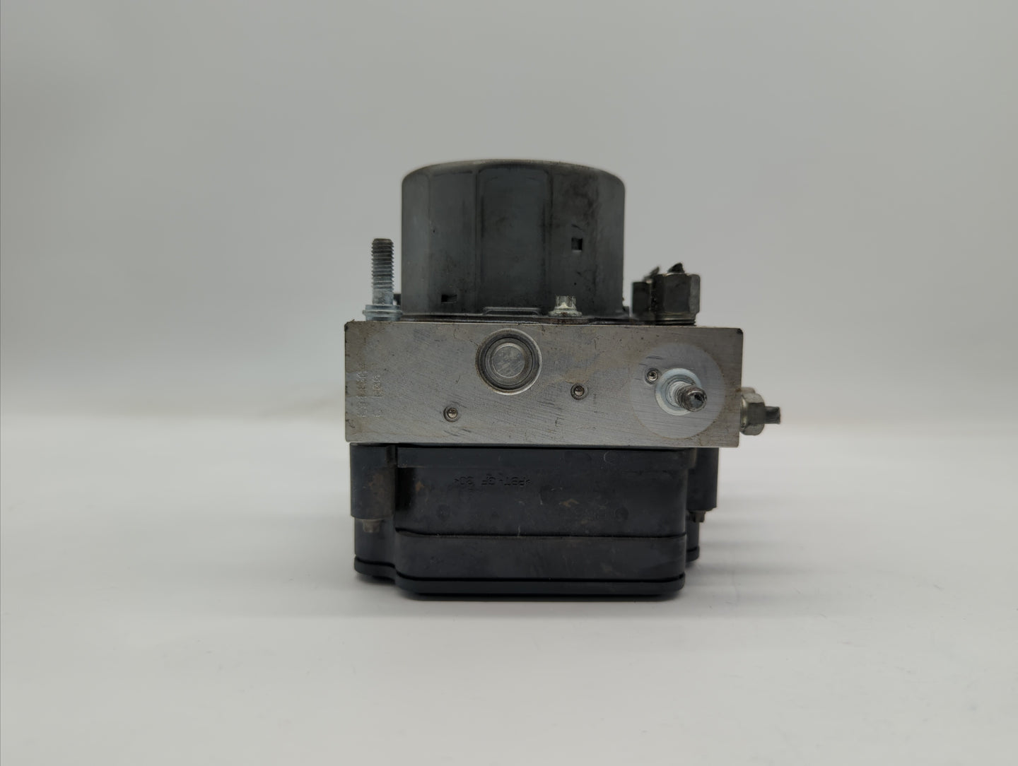 2013-2015 Nissan Altima ABS Pump Control Module Replacement P/N:47660 3TA0A Fits Fits 2013 2014 2015 OEM Used Auto Parts - O