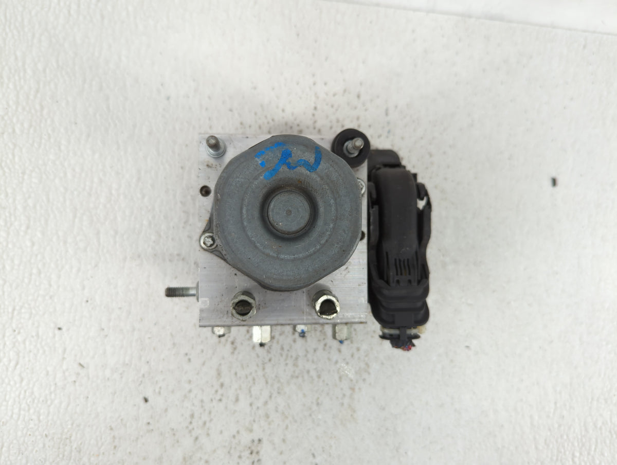 2013-2015 Nissan Altima Anti-Lock Brake ABS Pump Module Actuator OEM P/N:47660 3TA0A Fits Fits 2013 2014 2015 OEM Used Auto 