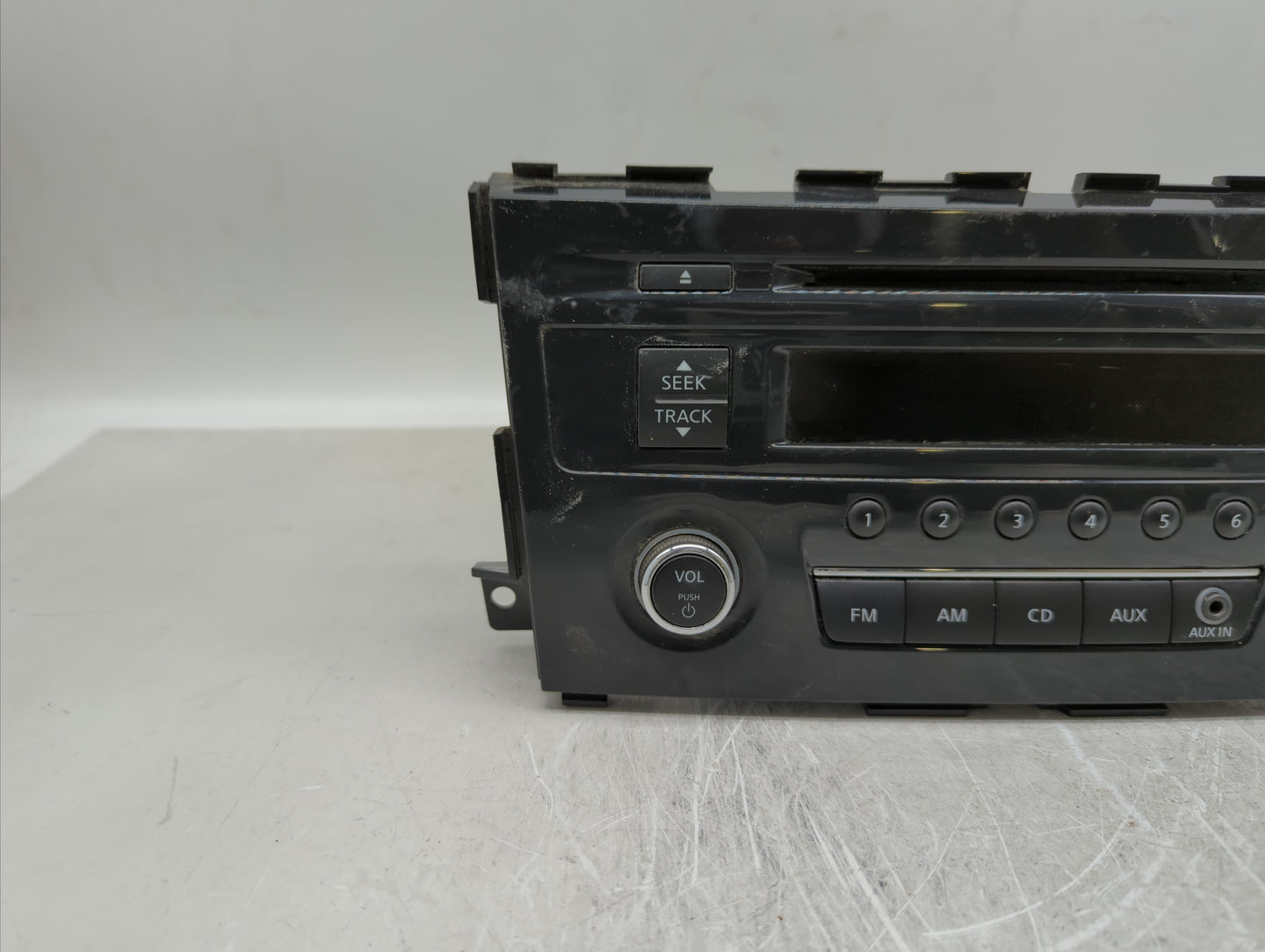 2013-2015 Nissan Altima Am Fm Cd Player Radio Receiver - Oemusedautoparts1.com